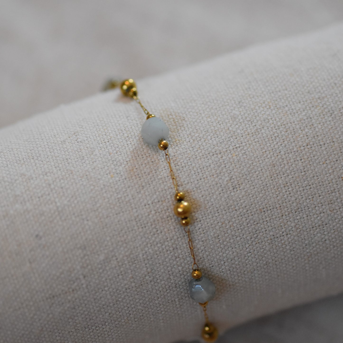RVS armband Fleur lichtblauw goud