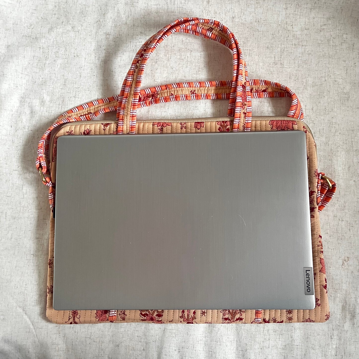 Laptoptas Madelief beige