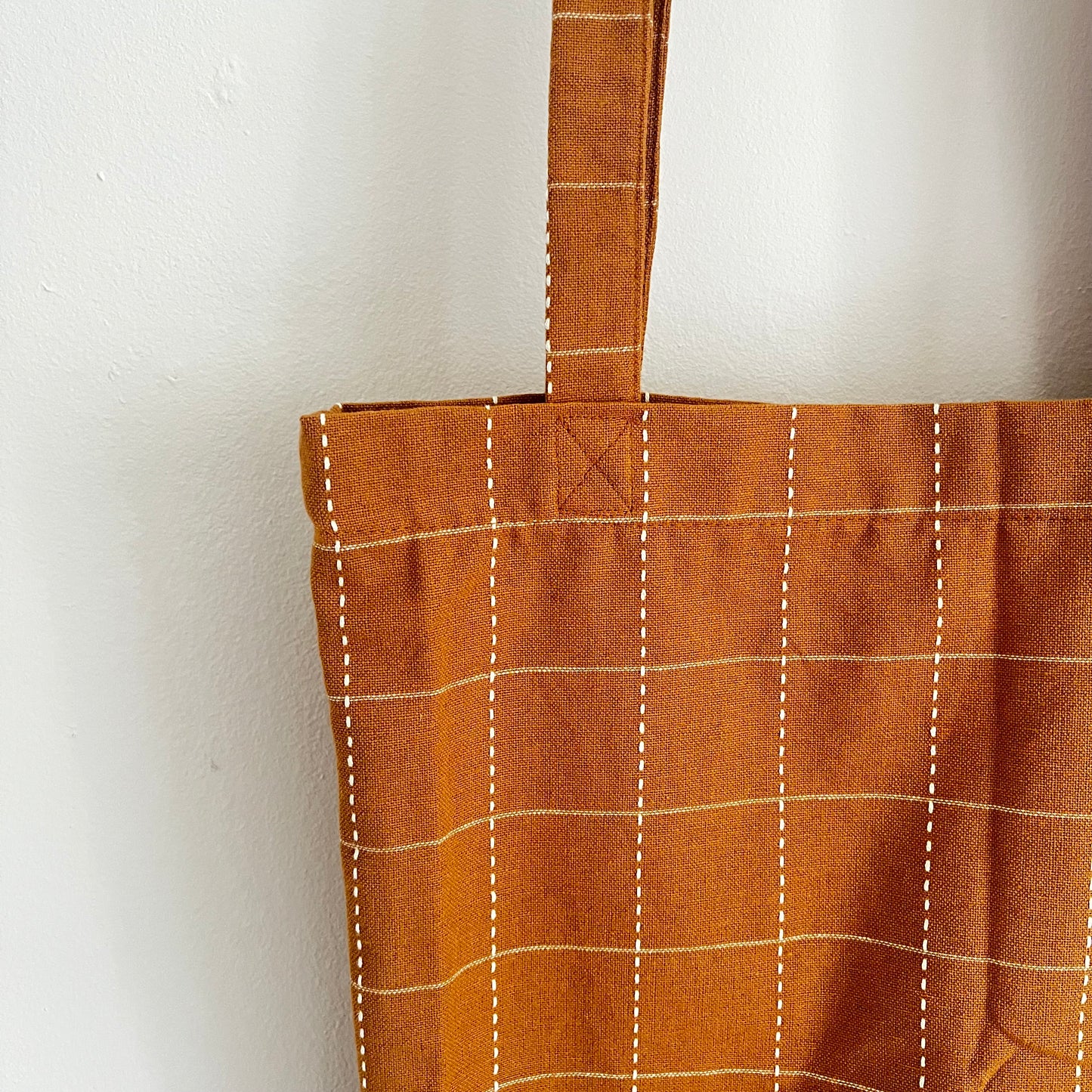 Tas Nora bruin
