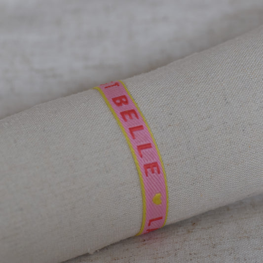 Lintarmband La vie est belle