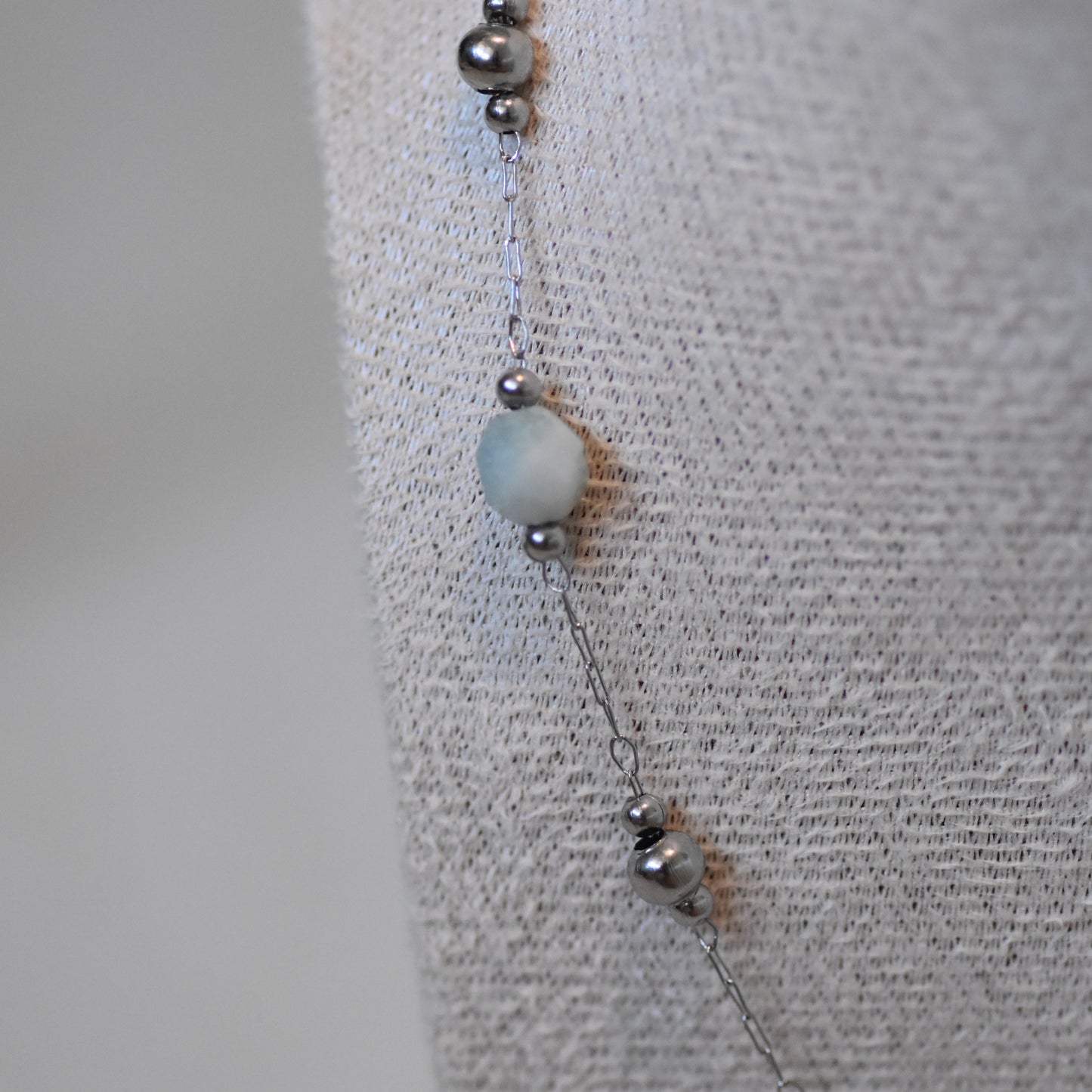 RVS ketting Fleur lichtblauw zilver