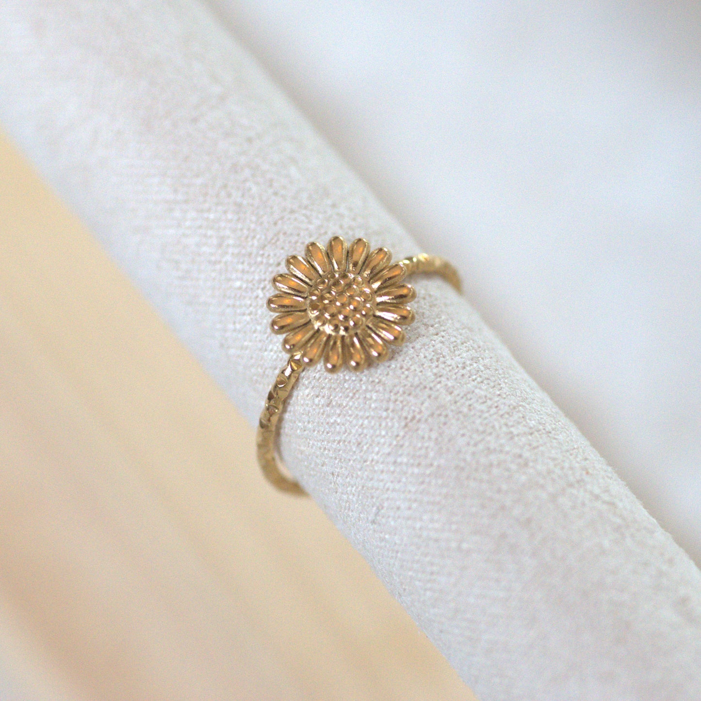 Ring Anne