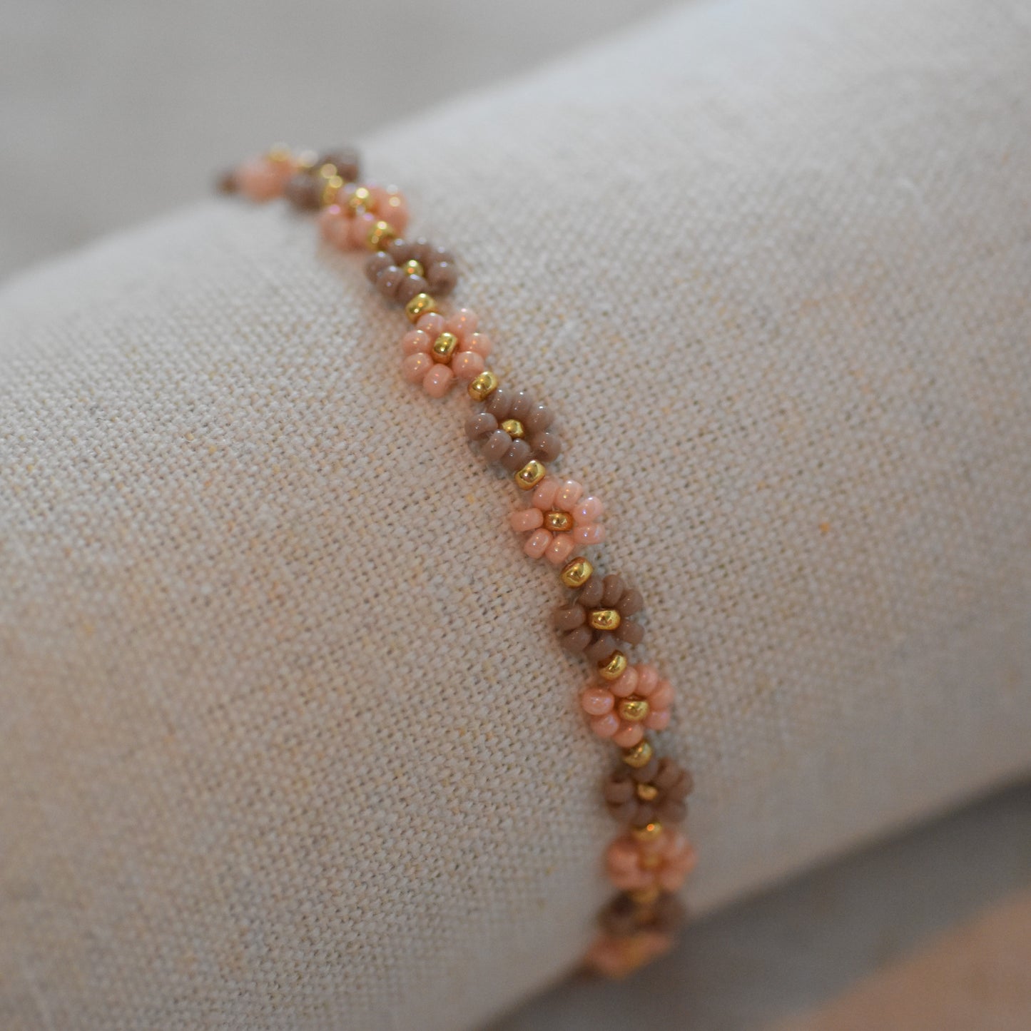 Kralenarmband Emma roze