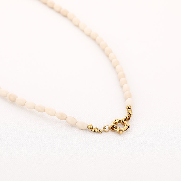 Kralenketting Annemijne ivoor